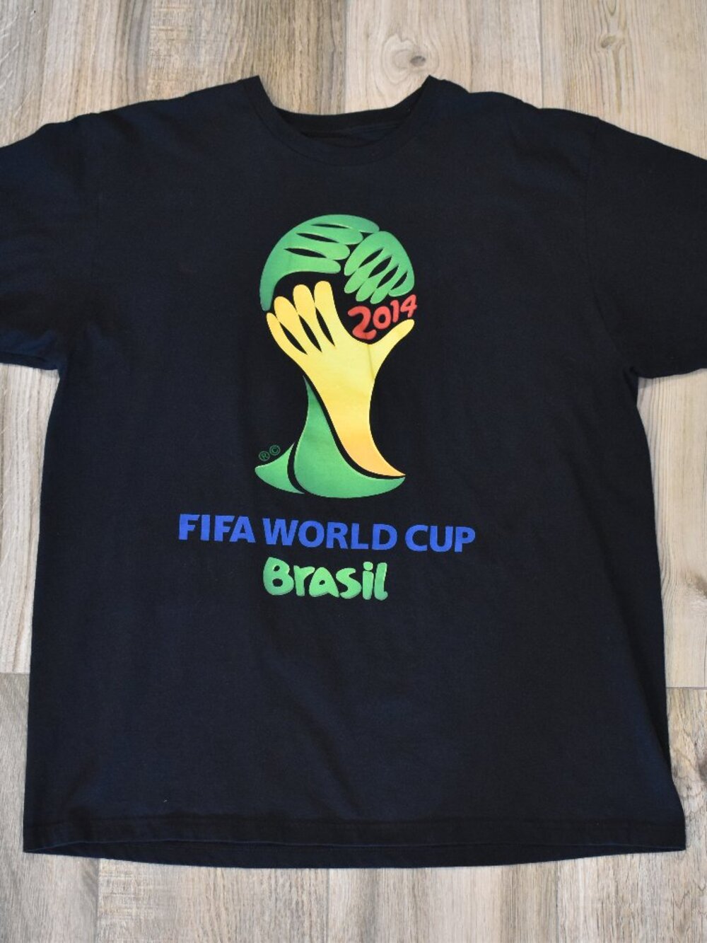 2014 FIFA Brazil World Cup Men's XL Adidas Shirt Brasil Soccer Futbol